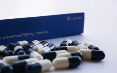 ketoprofen pills clock pain - photo par Suzy Hazelwood