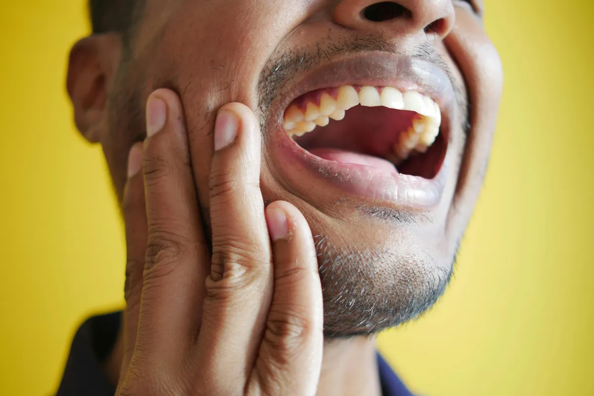TMJ jaw pain clicking - photo par Towfiqu barbhuiya